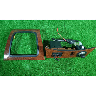 ORIGINAL (USED) JAPAN Toyota Harrier MCU30 ACU30 Shift Panel Frame/ Instrument Woodgrain Panel 1pc